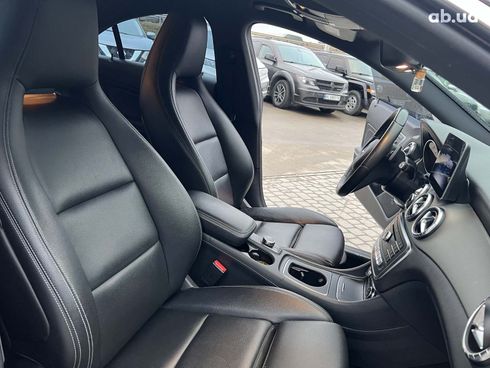 Mercedes-Benz CLA-Класс 2018 серый - фото 44