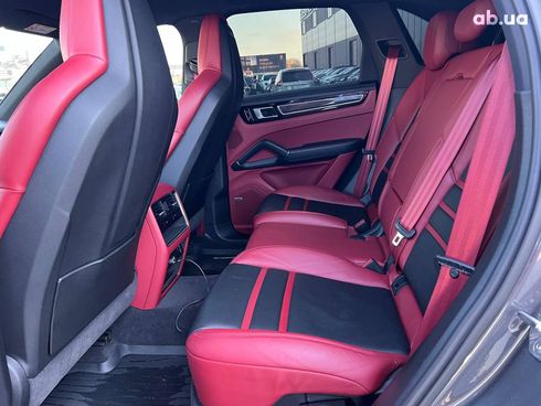 Porsche Cayenne 2019 серый - фото 41