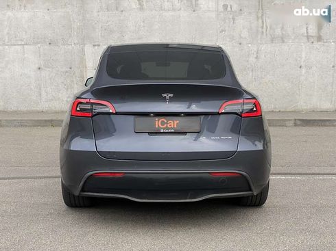 Tesla Model Y 2021 - фото 18