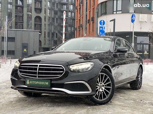 Mercedes-Benz E-Класс 2020 - фото 5