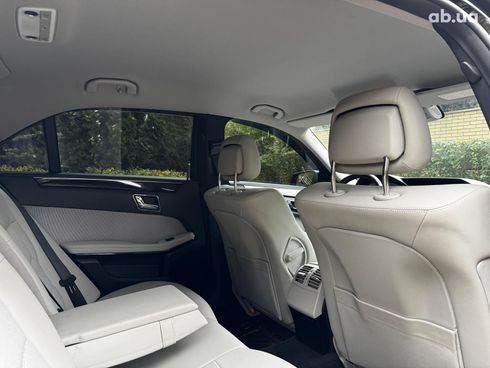 Mercedes-Benz E-Класс 2010 черный - фото 35