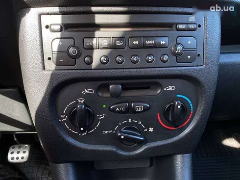 Peugeot 206 2009 - фото 28