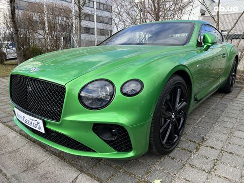 Bentley Continental GT 2022 - фото 39