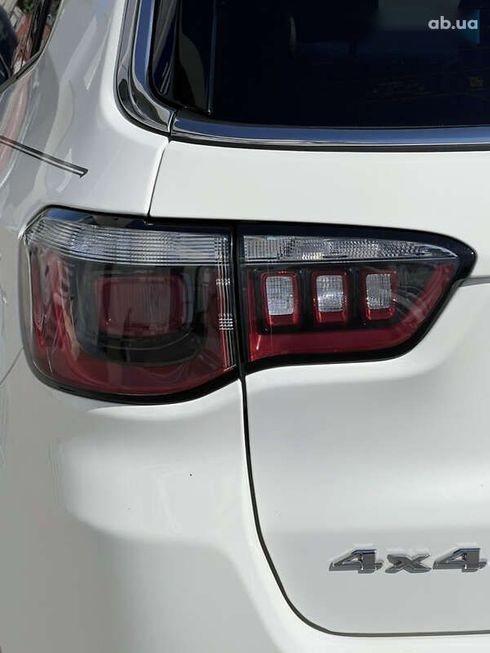 Jeep Compass 2018 - фото 13