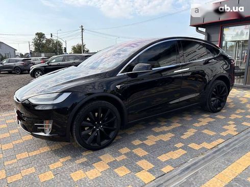 Tesla Model X 2018 - фото 13