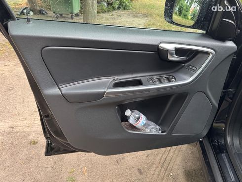 Volvo XC60 2014 черный - фото 26