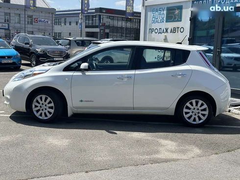 Nissan Leaf 2016 - фото 7