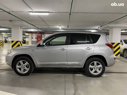 Toyota RAV4 2007 - фото 6