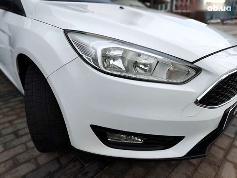 Ford Focus 2015 - фото 28