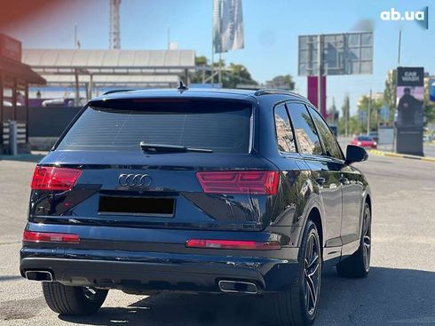 Audi Q7 2016 - фото 11