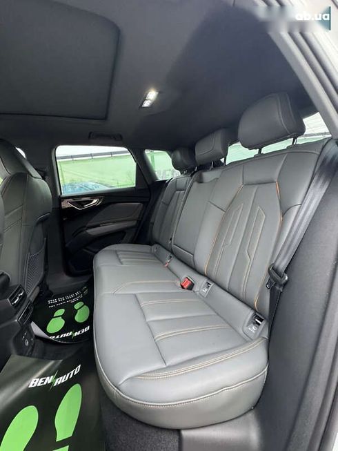 Audi Q4 e-tron 2023 - фото 30