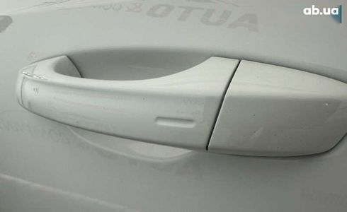 Skoda Octavia 2018 - фото 15