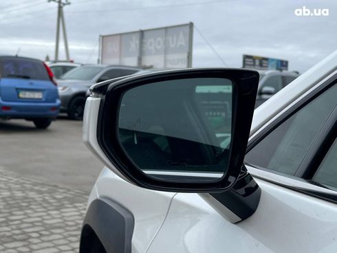 Lexus UX 2019 белый - фото 14