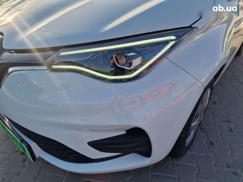 Renault Zoe 2020 - фото 2