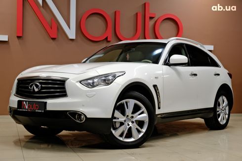 Infiniti FX-Series 2012 белый - фото 2