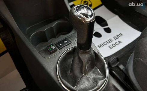 Skoda Roomster 2011 - фото 15