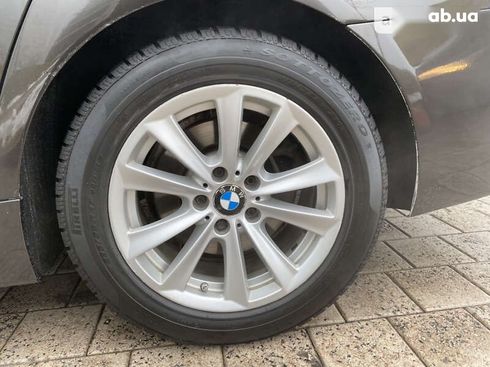 BMW 5 серия 2015 - фото 17