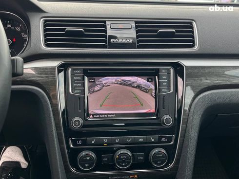 Volkswagen passat b8 2018 серый - фото 34