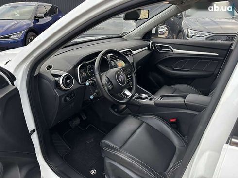 MG ZS EV 2020 - фото 17
