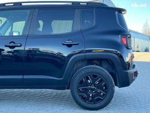 Jeep Renegade 2017 черный - фото 5
