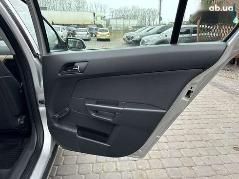 Opel Astra 2008 - фото 22