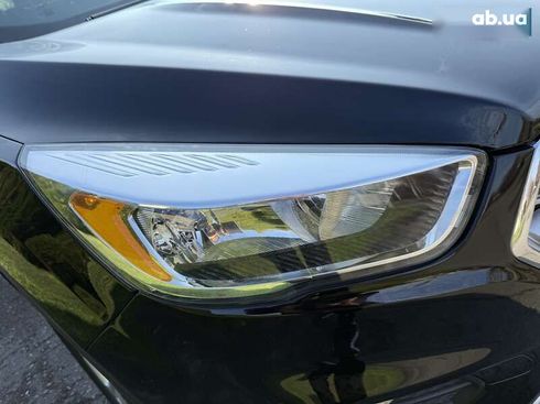 Ford Escape 2017 - фото 22