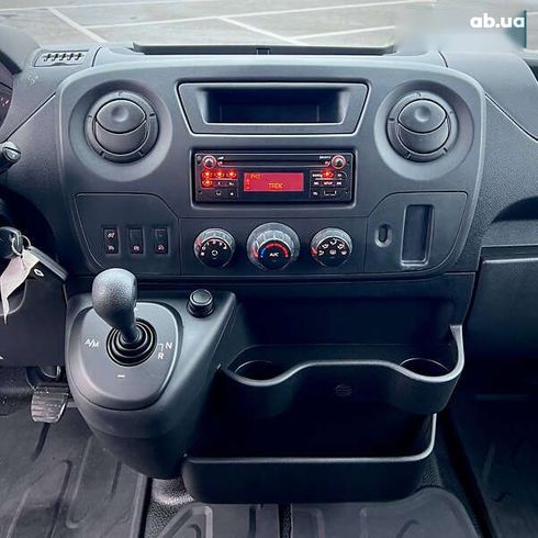 Renault Master 2019 - фото 28
