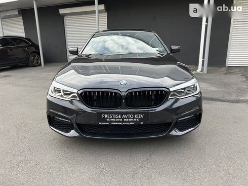 BMW 540 2017 - фото 11