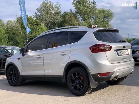 Ford Kuga 2011 - фото 17