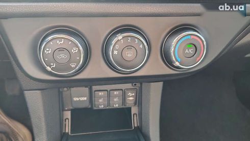 Toyota Corolla 2013 - фото 15