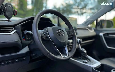 Toyota RAV4 2023 - фото 20