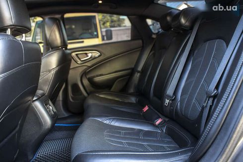 Chrysler 200 2015 - фото 12