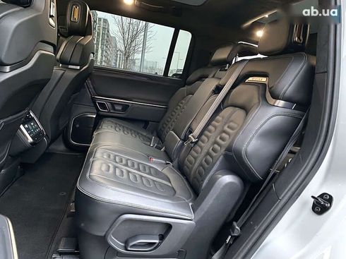 Rivian R1S 2023 - фото 25