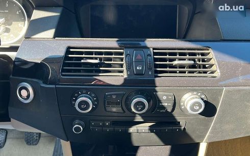 BMW 5 серия 2009 - фото 12