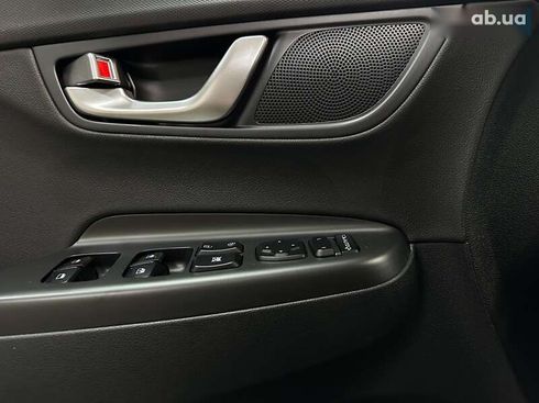 Hyundai Kona Electric 2022 - фото 7