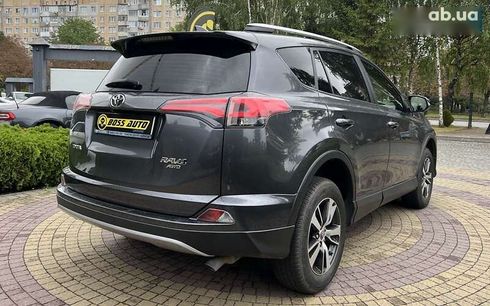 Toyota RAV4 2017 - фото 7