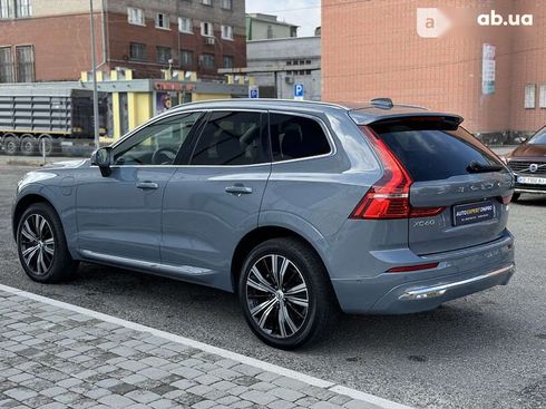 Volvo XC60 2023 - фото 9