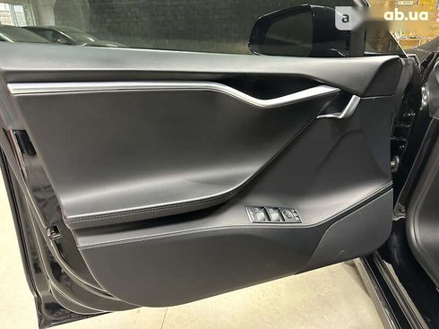 Tesla Model S 2016 - фото 13