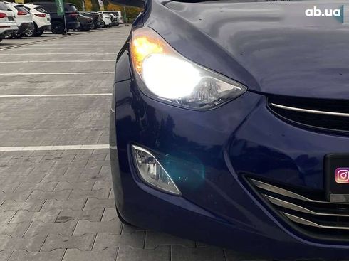 Hyundai Elantra 2011 - фото 8