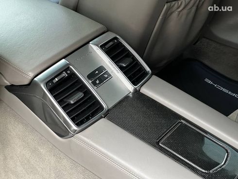 Porsche Panamera 2010 белый - фото 21