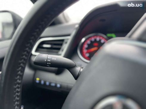 Toyota Camry 2018 - фото 24