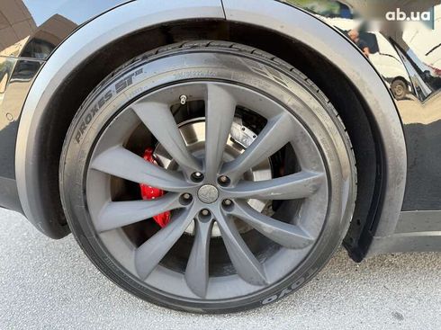 Tesla Model X 2019 - фото 8