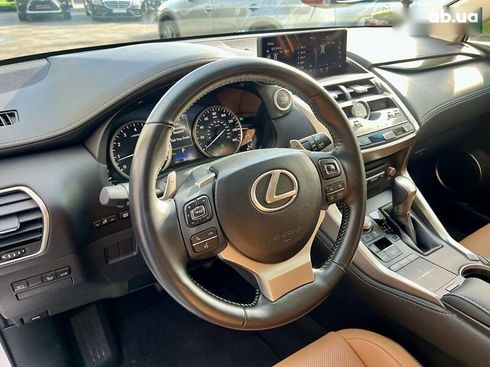 Lexus NX 2020 - фото 20