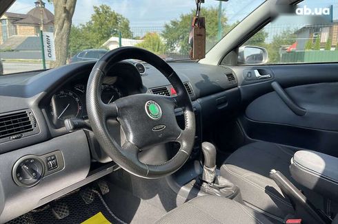 Skoda Octavia 2003 - фото 9