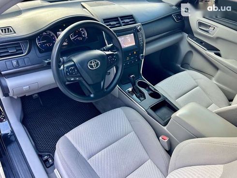 Toyota Camry 2015 - фото 16