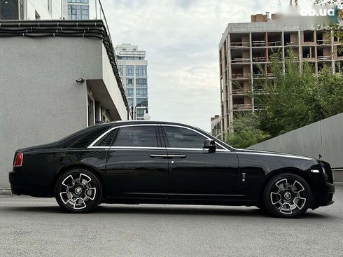 Rolls-Royce Ghost 2018 - фото 12