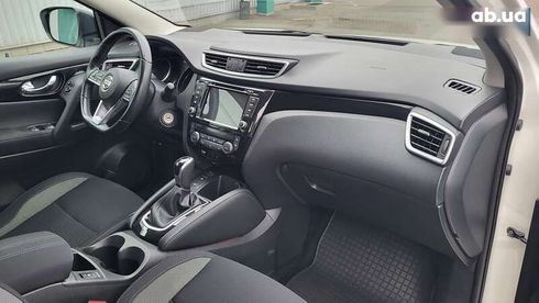 Nissan Qashqai 2021 - фото 19