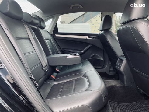 Volkswagen Passat 2016 черный - фото 19