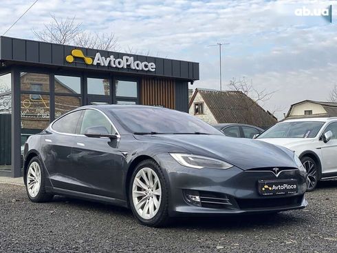 Tesla Model S 2017 - фото 13