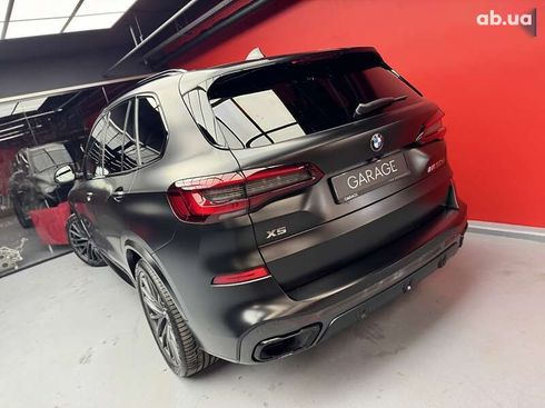 BMW X5 2022 - фото 30